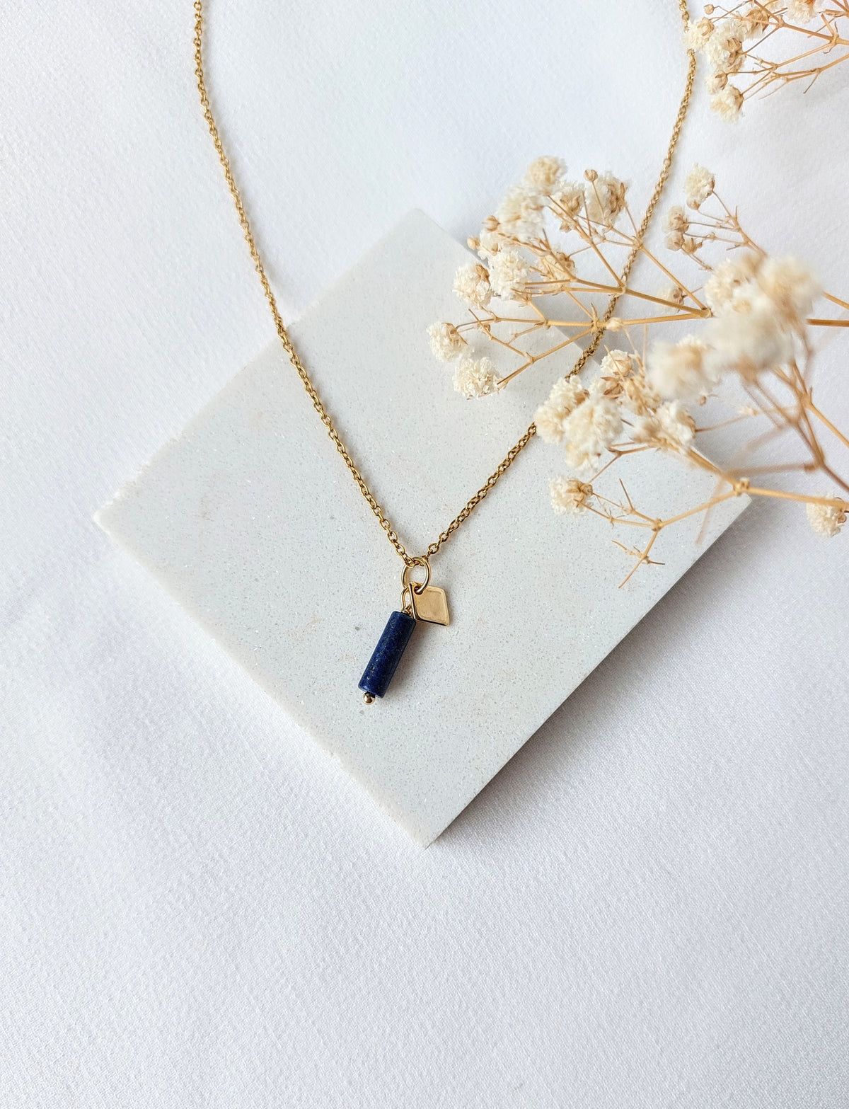 Ketting Lise - diverse edelstenen en bedel