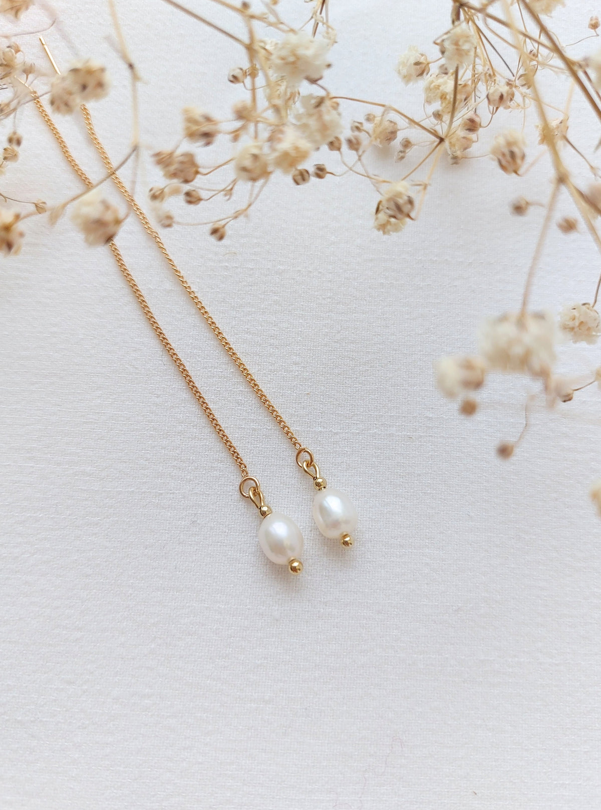 Ear threaders Elle - zoetwaterparel