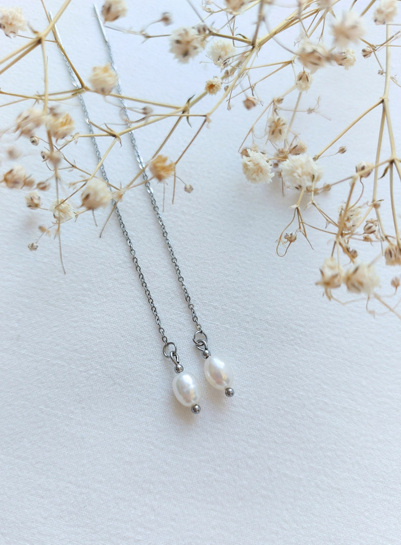 Ear threaders Elle - Zoetwaterparel