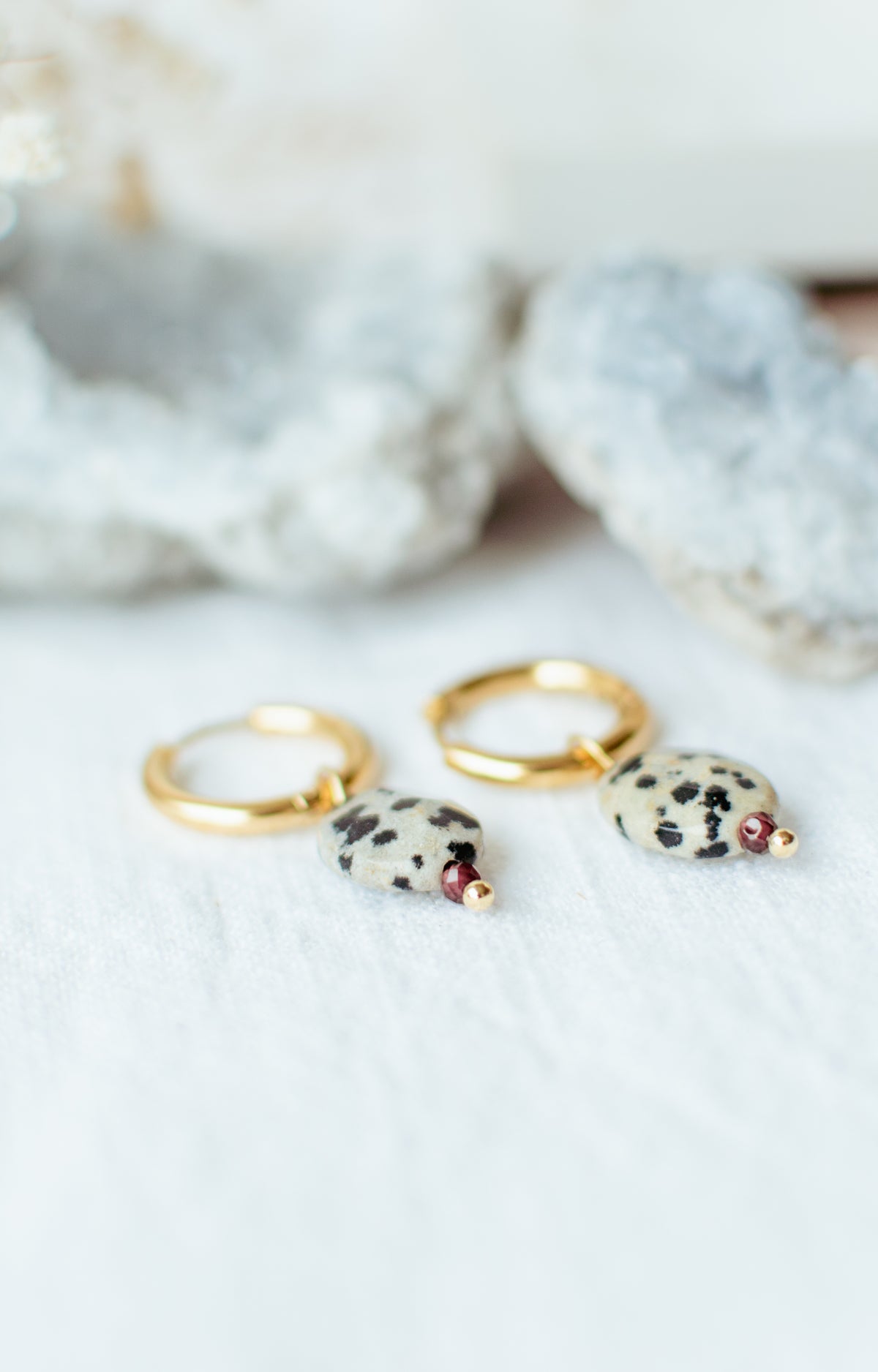 Oorbellen met Dalmatier Jasper